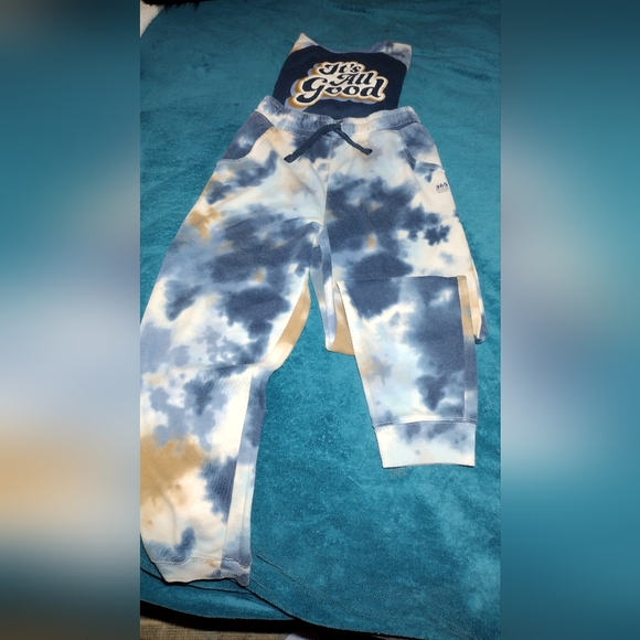 Long sleeve tea and joggers two-piece set bundle - Picture 2 of 7